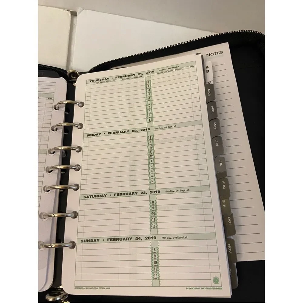 Daytimer leather zipper agenda‎ book item 9213TA